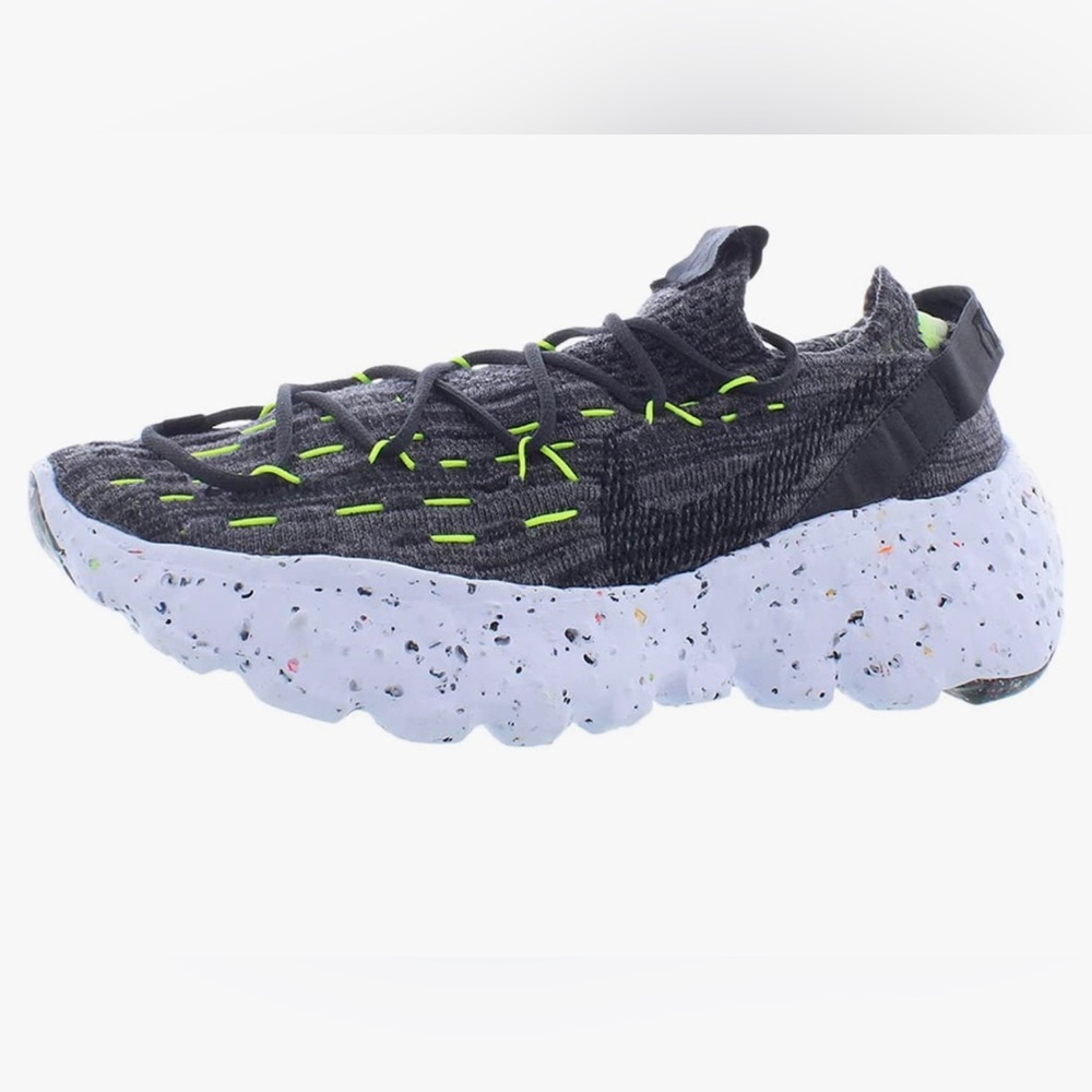 Nike Space Hippie 04 - women’s 9.5